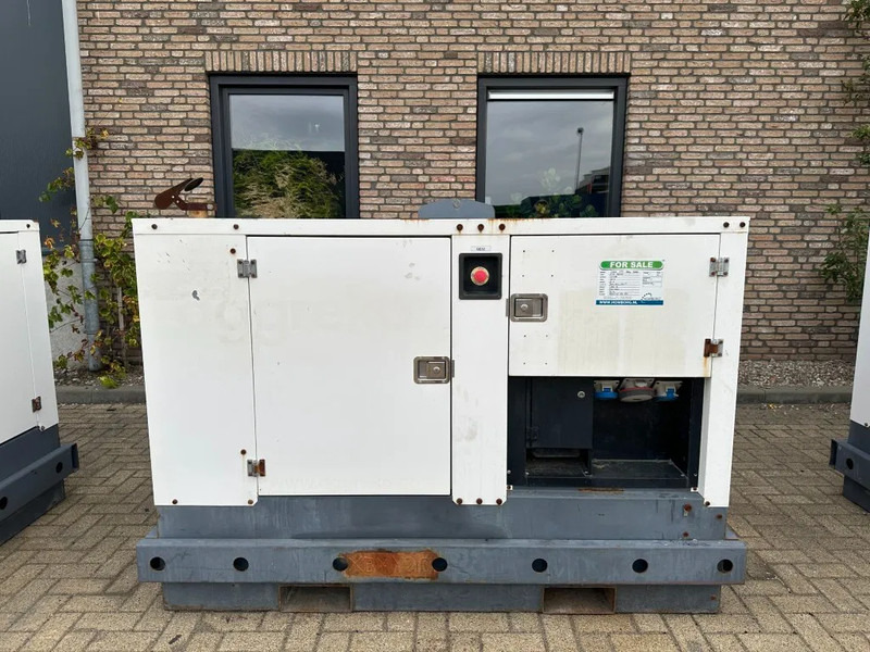 Iveco FPT F32 AM1A Leroy Somer 32 kVA Silent generatorset 21 hours ! - Generator set: picture 1 Iveco FPT F32 AM1A Leroy Somer 32 kVA Silent generatorset 21 hours ! - Generator set: picture 1