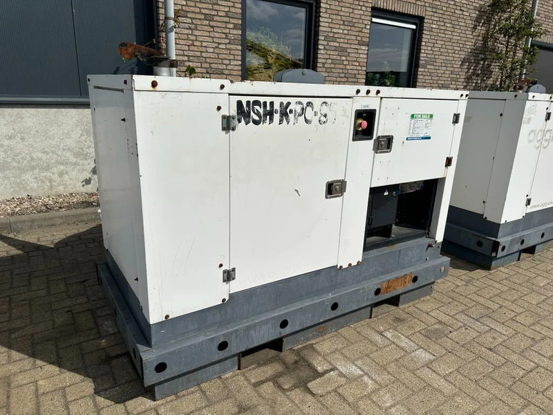 Iveco FPT F32 AM1A Leroy Somer 32 kVA Silent generatorset 39 hours ! - Generator set: picture 3 Iveco FPT F32 AM1A Leroy Somer 32 kVA Silent generatorset 39 hours ! - Generator set: picture 3