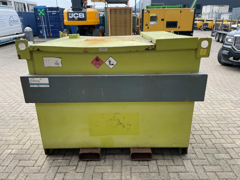 Kiwa IBC Steenbergen 2000 liter Dieseltank met Handpomp Milieutank - Storage tank: picture 5 Kiwa IBC Steenbergen 2000 liter Dieseltank met Handpomp Milieutank - Storage tank: picture 5