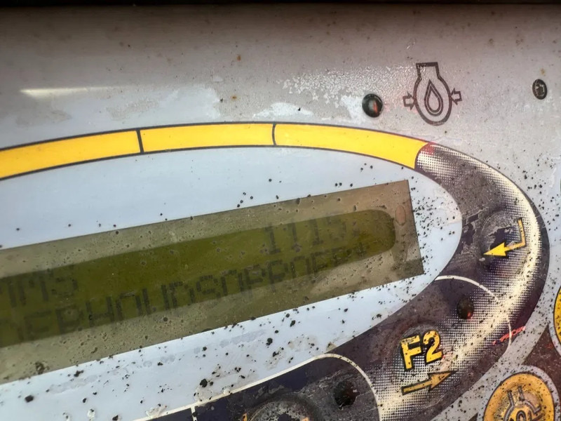 Truck mounted forklift Moffett M4 20.1 Kubota Diesel Kooiaap 2 ton Duplex Sideshift Meeneemheftruck: picture 8 Truck mounted forklift Moffett M4 20.1 Kubota Diesel Kooiaap 2 ton Duplex Sideshift Meeneemheftruck: picture 8