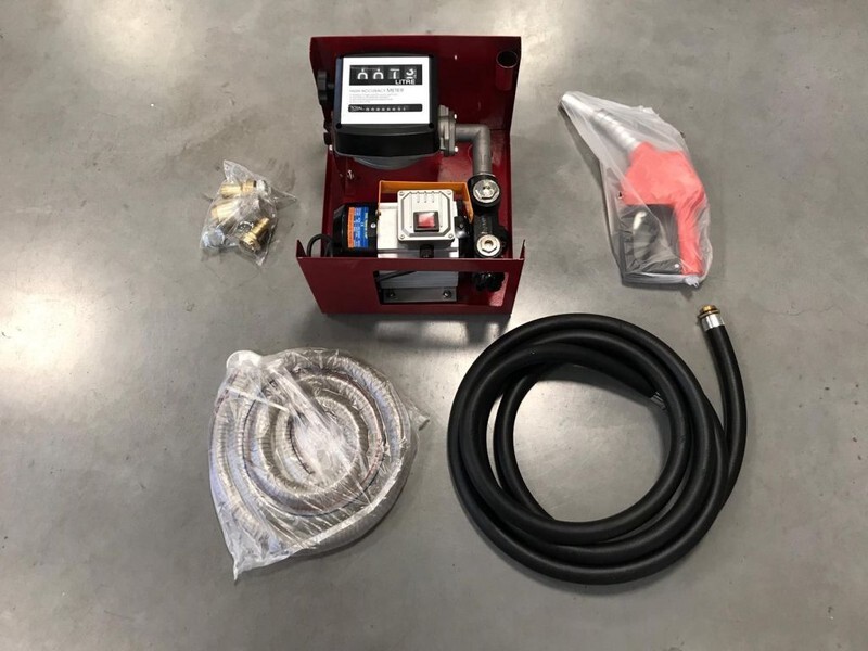 Pompset 230 Volt pompset brandstof pomp compleet met slang, teller en afgiftepistool ! - Tool/ Equipment: picture 1 Pompset 230 Volt pompset brandstof pomp compleet met slang, teller en afgiftepistool ! - Tool/ Equipment: picture 1