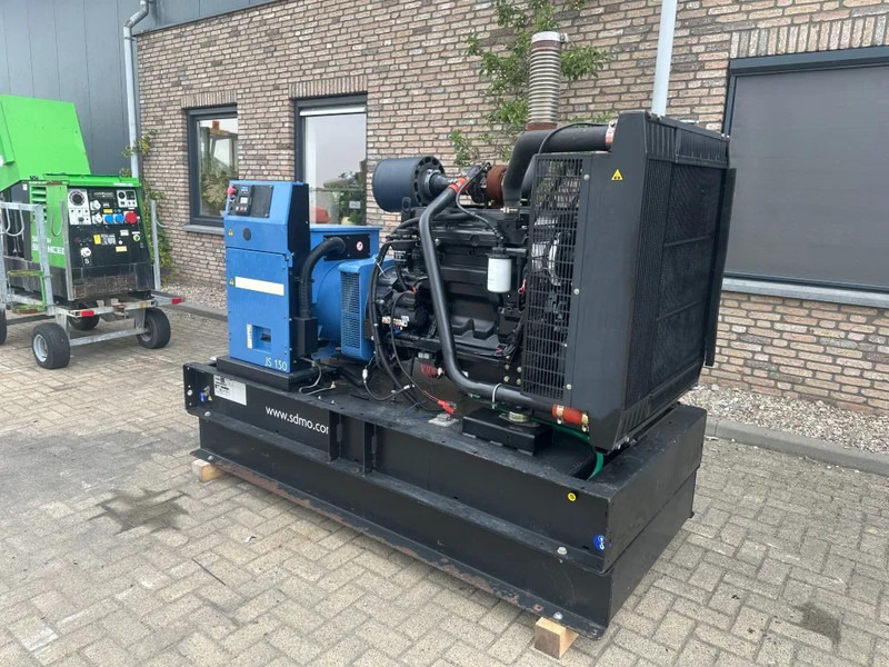 SDMO JS150K John Deere Leroy Somer 150 kVA noodstroom generatorset 25 hours ! - Generator set: picture 4 SDMO JS150K John Deere Leroy Somer 150 kVA noodstroom generatorset 25 hours ! - Generator set: picture 4