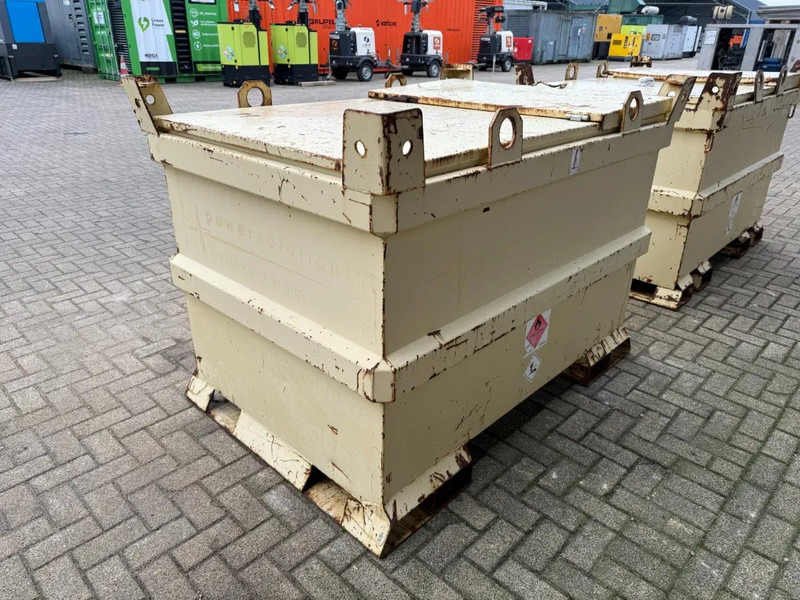 Shipping container Tolsma Kiwa IBC 1150 liter Dieseltank Milieutank: picture 13 Shipping container Tolsma Kiwa IBC 1150 liter Dieseltank Milieutank: picture 13