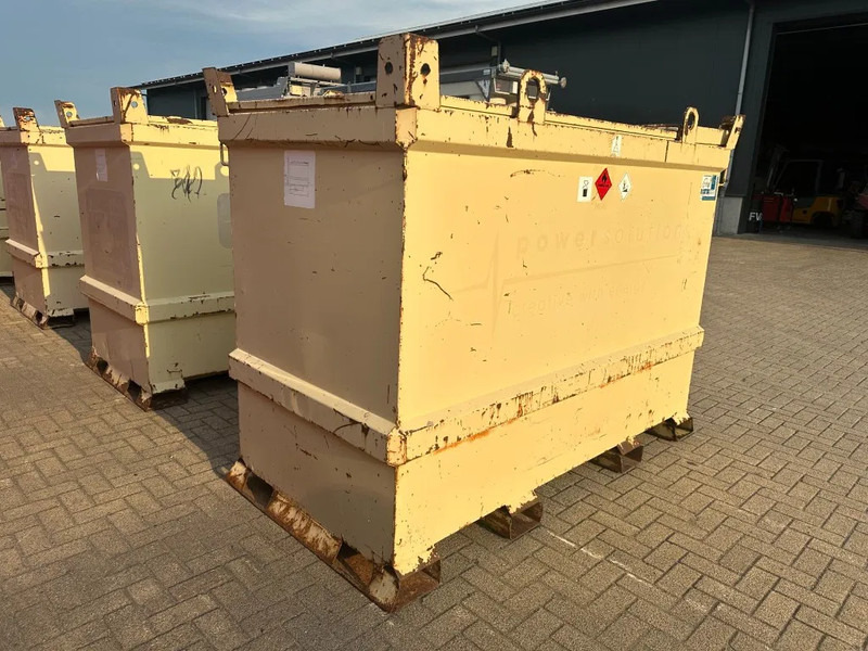 Tolsma Kiwa IBC 3000 liter Dieseltank Milieutank - Shipping container: picture 4 Tolsma Kiwa IBC 3000 liter Dieseltank Milieutank - Shipping container: picture 4