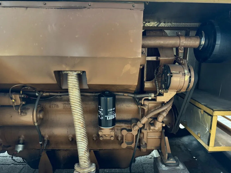 Generator set VM Alsthom Unelec 55 kVA Silent generatorset: picture 14