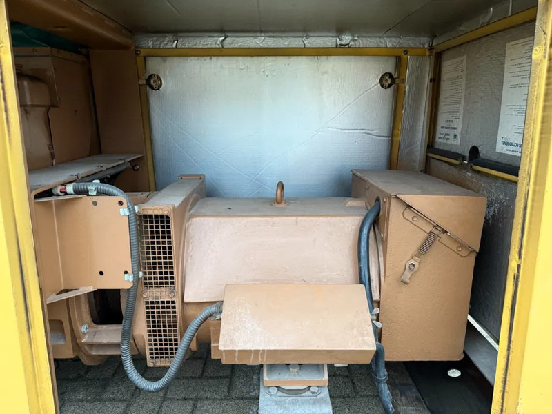 Generator set VM Alsthom Unelec 55 kVA Silent generatorset: picture 8