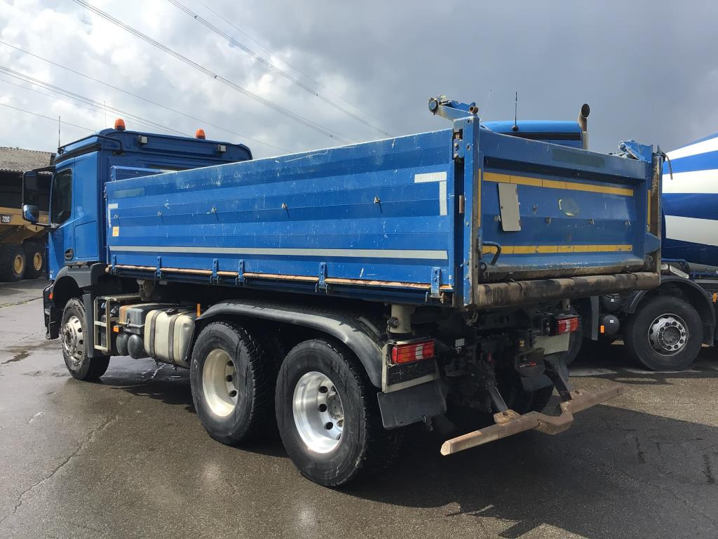 Mercedes Benz Arocs 2643 6×4 Euro 6 - Tipper: picture 3 Mercedes Benz Arocs 2643 6×4 Euro 6 - Tipper: picture 3