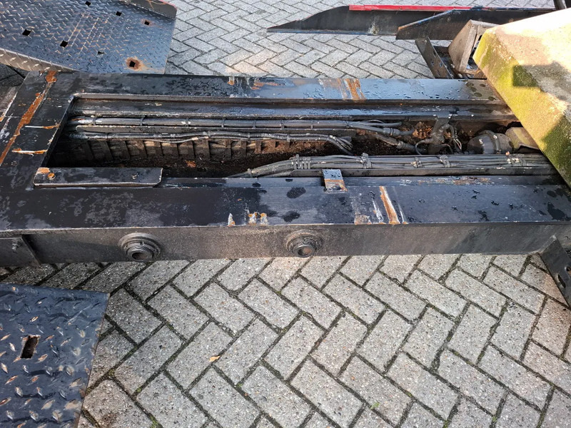 Autotransporter semi-trailer Lohr Truck, Machine transporter: picture 19 Autotransporter semi-trailer Lohr Truck, Machine transporter: picture 19