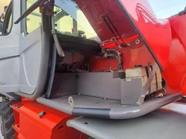 Leasing of Manitou MRT 2150+ Privilege All-Terrain Rotating Telehandler (2015) Manitou MRT 2150+ Privilege All-Terrain Rotating Telehandler (2015): picture 20