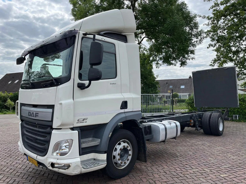 DAF CF 260 CF 260 FA CHASSIS CABINE EURO 6 - Cab chassis truck: picture 5 DAF CF 260 CF 260 FA CHASSIS CABINE EURO 6 - Cab chassis truck: picture 5
