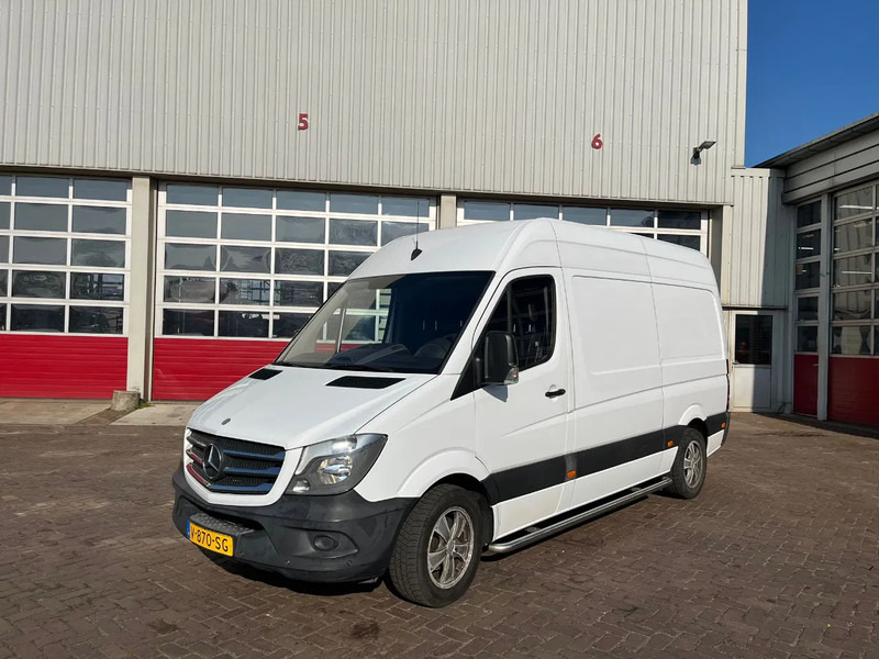 Mercedes-Benz Sprinter L2H2 - Panel van: picture 4 Mercedes-Benz Sprinter L2H2 - Panel van: picture 4
