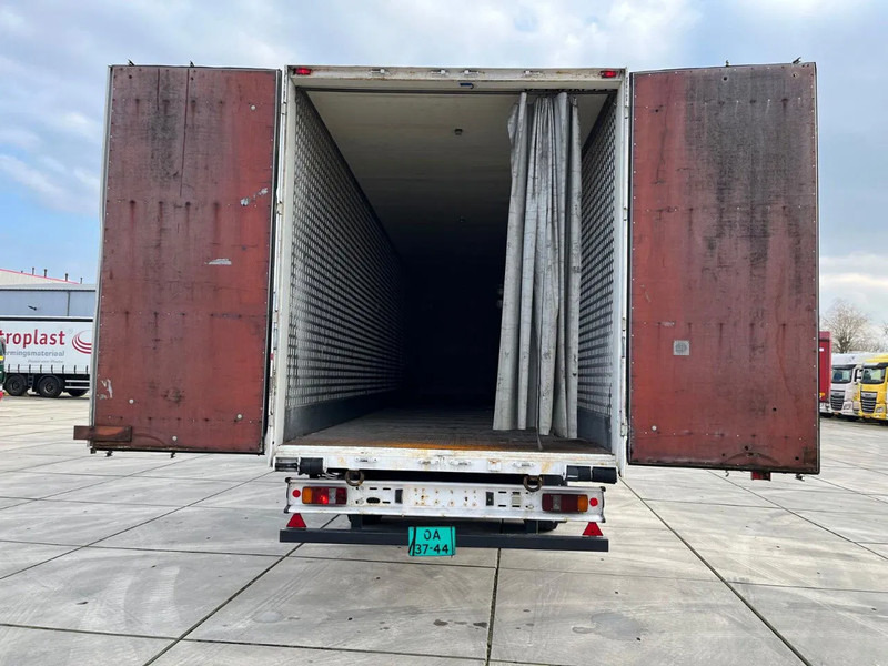 Talson F1227 - Closed box trailer: picture 4 Talson F1227 - Closed box trailer: picture 4