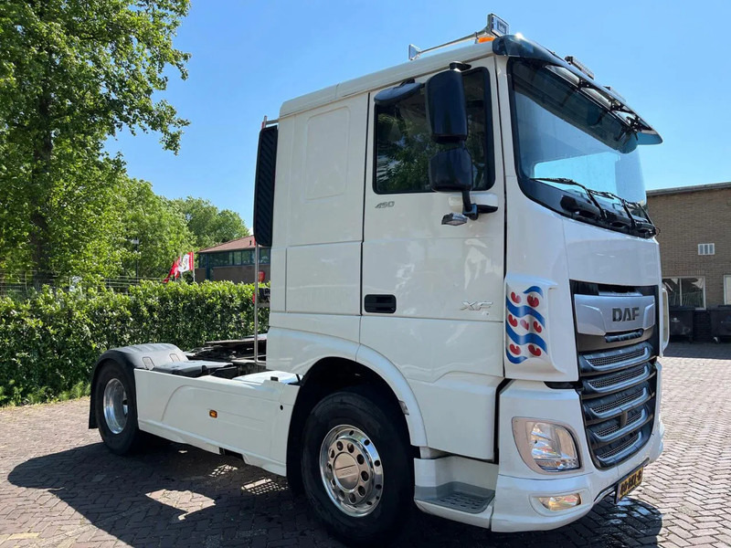 DAF XF 450 FT COMFORT CAB 9TN VOORAS EURO 6 - Tractor unit: picture 1 DAF XF 450 FT COMFORT CAB 9TN VOORAS EURO 6 - Tractor unit: picture 1