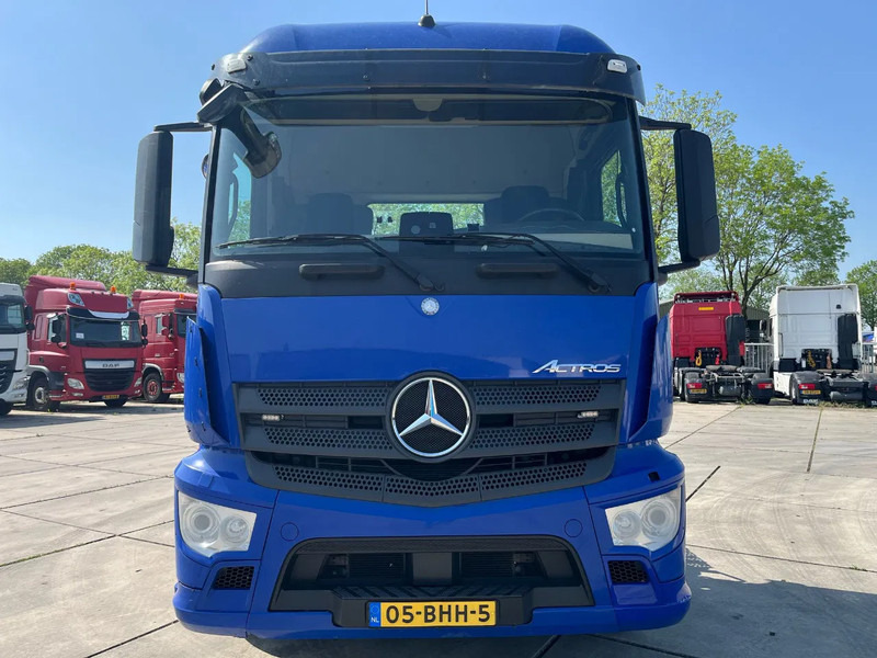 Mercedes-Benz Actros 1940 - Tractor unit: picture 2 Mercedes-Benz Actros 1940 - Tractor unit: picture 2