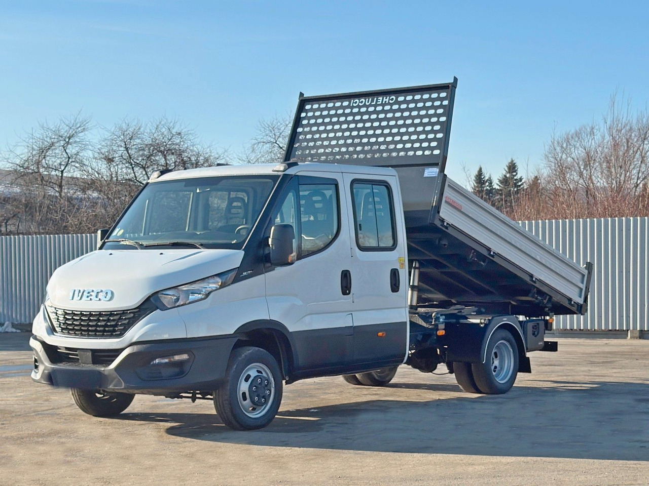 Iveco DAILY 35 - 120 Kipper 3,10m * Doppekabine! - Tipper van: picture 1 Iveco DAILY 35 - 120 Kipper 3,10m * Doppekabine! - Tipper van: picture 1