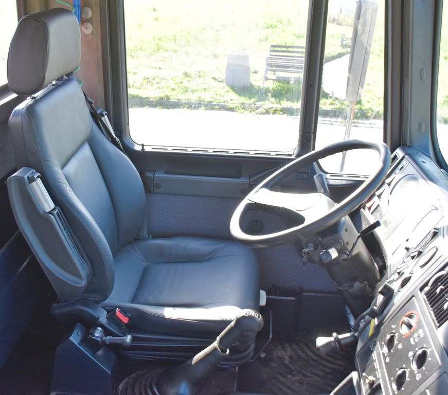 Crane truck, Tipper MAN 41.460 * KRAN * 8x8 ! TOPZUSTAND: picture 12