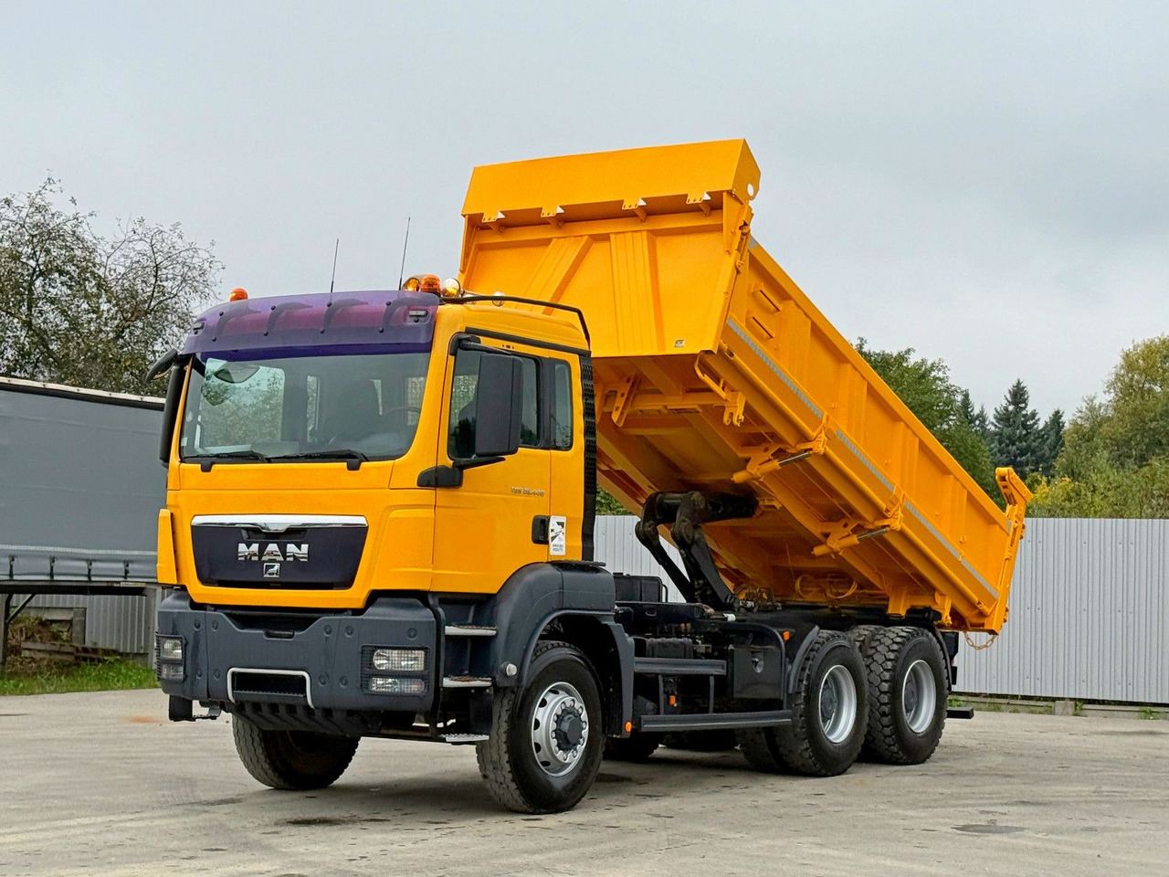 MAN TGS 26.440 * Kipper 5,20m+BORDMATIC * 6x6 * TOP - Tipper: picture 2 MAN TGS 26.440 * Kipper 5,20m+BORDMATIC * 6x6 * TOP - Tipper: picture 2