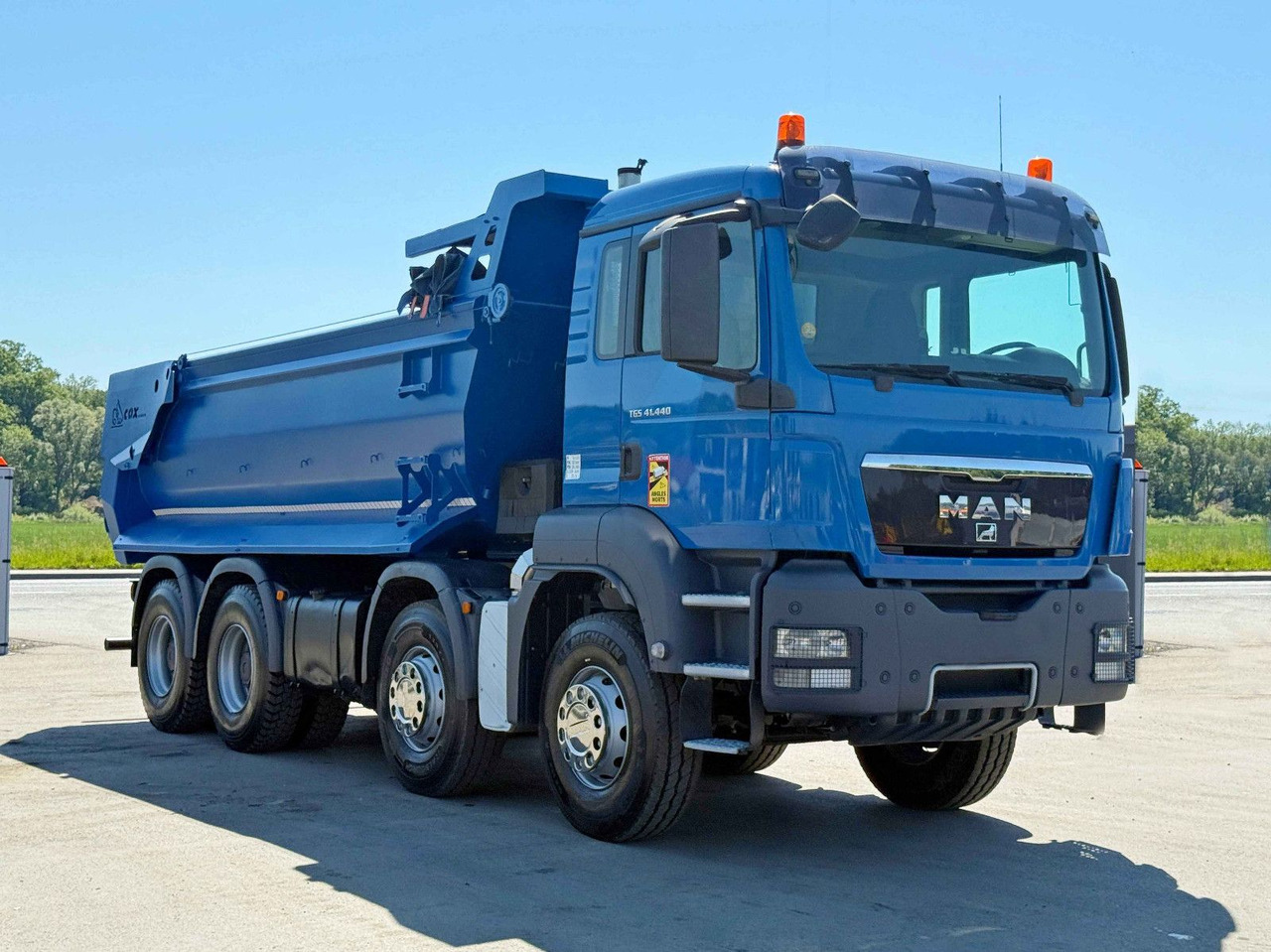 MAN TGS 41.440 * KIPPER * 8x4 * TOPZUSTAND - Tipper, Crane truck: picture 1 MAN TGS 41.440 * KIPPER * 8x4 * TOPZUSTAND - Tipper, Crane truck: picture 1