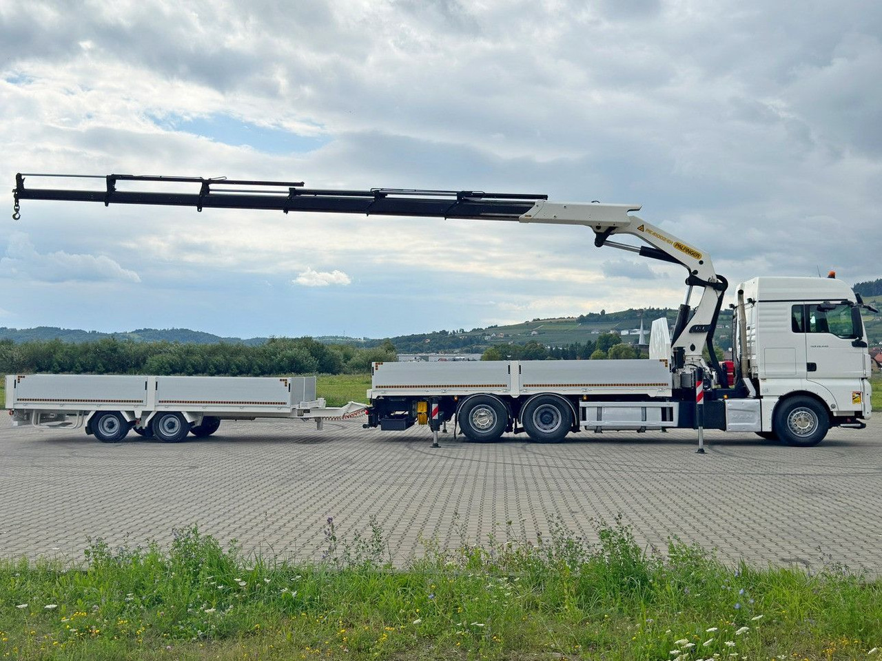 MAN TGX 26.440 * PK 41002-EH E + FUNK + Anhänger*TOP - Crane truck: picture 5 MAN TGX 26.440 * PK 41002-EH E + FUNK + Anhänger*TOP - Crane truck: picture 5