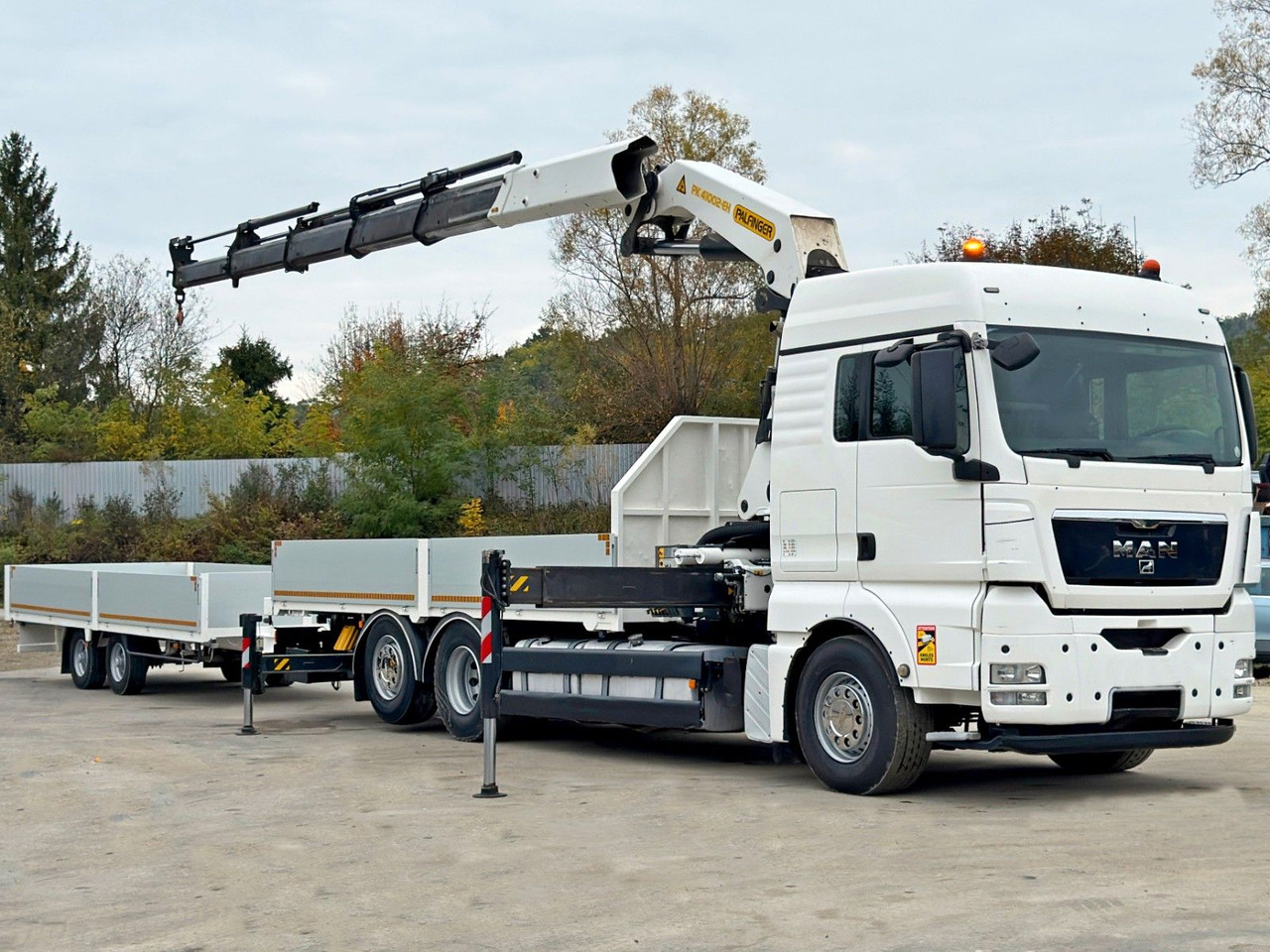 MAN TGX 26.440 * PK 41002-EH + FUNK + Anhänger*TOP - Crane truck: picture 2 MAN TGX 26.440 * PK 41002-EH + FUNK + Anhänger*TOP - Crane truck: picture 2
