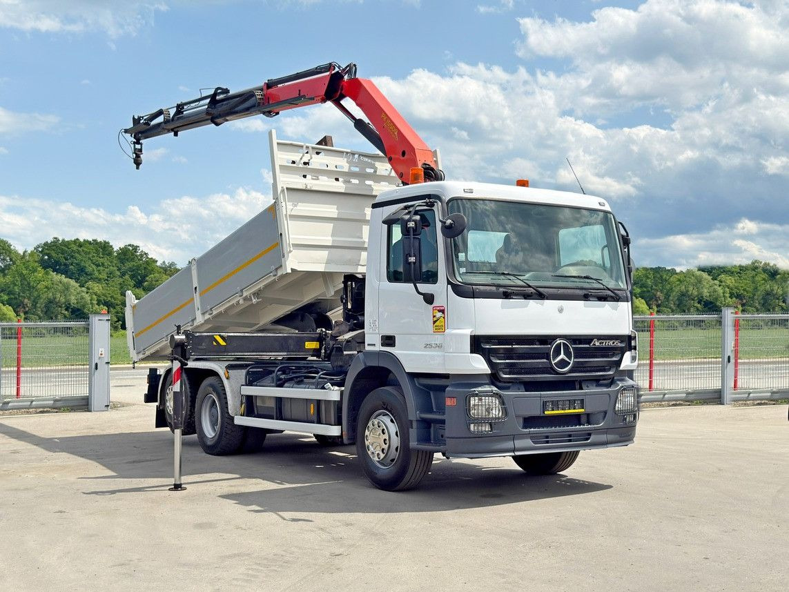 Mercedes-Benz ACTROS 2536* KIPPER 5,30m * PK 15500 + FUNK* TOP - Tipper, Crane truck: picture 2 Mercedes-Benz ACTROS 2536* KIPPER 5,30m * PK 15500 + FUNK* TOP - Tipper, Crane truck: picture 2