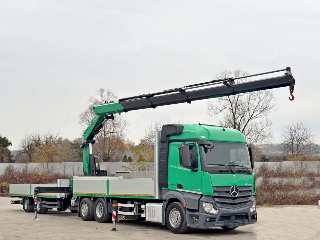 Mercedes-Benz ACTROS 264 * FASSI F 345.24 + FUNK + Anhänger - Crane truck: picture 2 Mercedes-Benz ACTROS 264 * FASSI F 345.24 + FUNK + Anhänger - Crane truck: picture 2