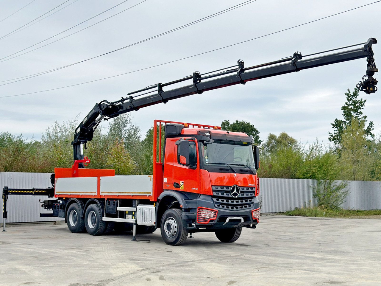 Mercedes-Benz AROCS 2643 *HIAB X-HIDUO 188 ES-5/FUNK * 6x4 - Crane truck: picture 2 Mercedes-Benz AROCS 2643 *HIAB X-HIDUO 188 ES-5/FUNK * 6x4 - Crane truck: picture 2