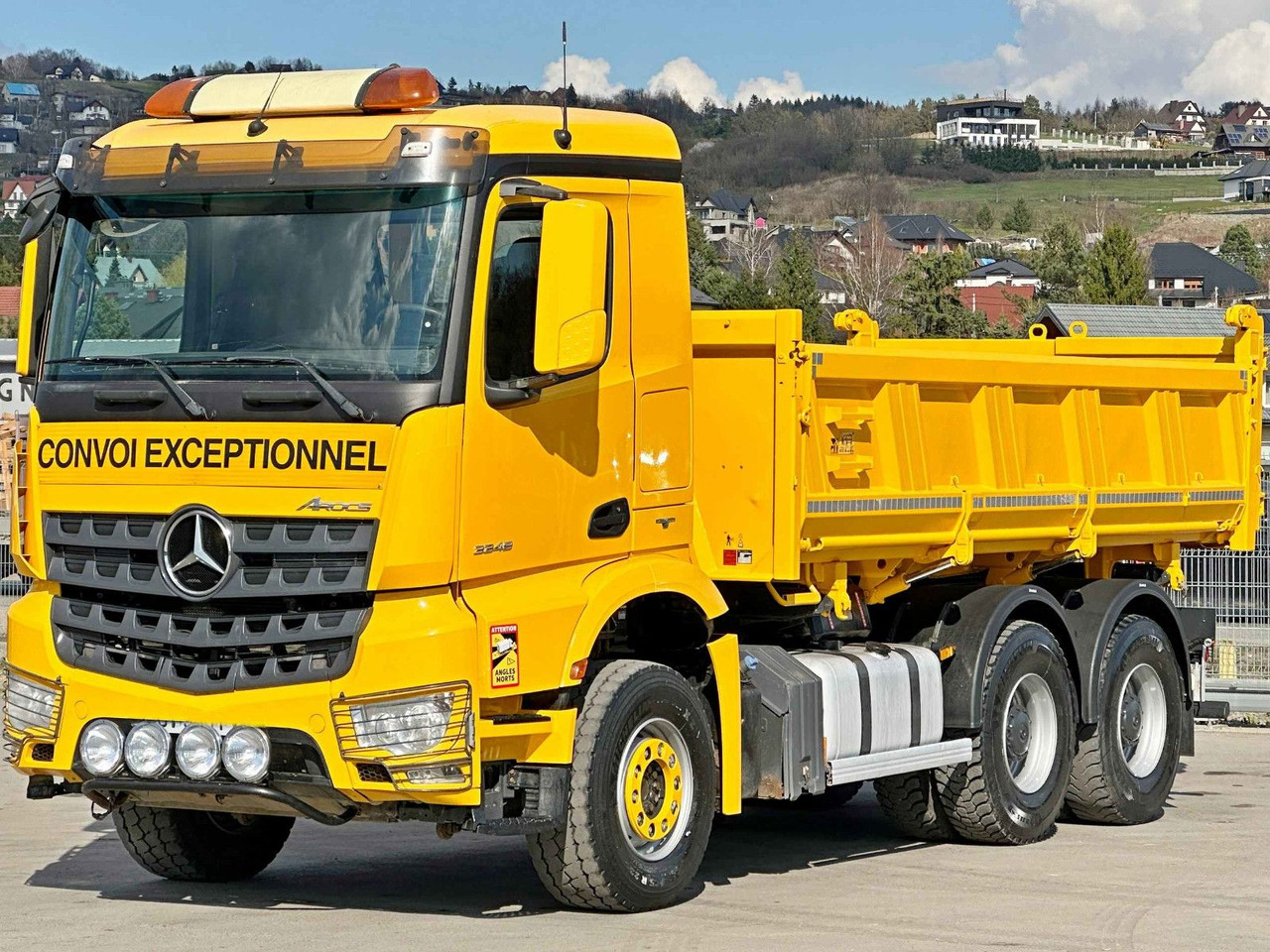 Mercedes-Benz AROCS 3348* KIPPER 5,20 + BORDMATIC / 6x4 - Tipper: picture 5 Mercedes-Benz AROCS 3348* KIPPER 5,20 + BORDMATIC / 6x4 - Tipper: picture 5