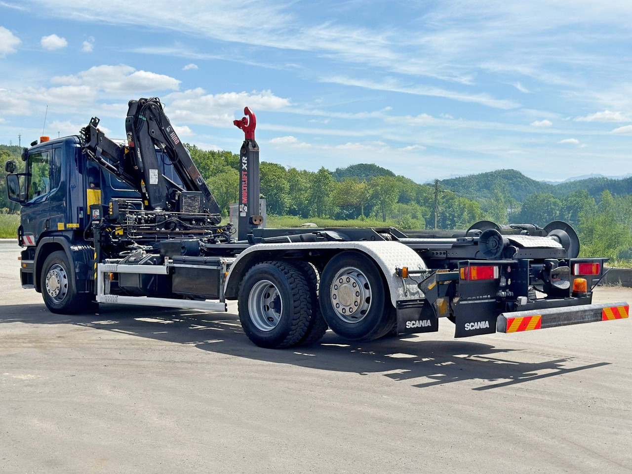 Hook lift truck, Crane truck Scania P 360 * ABROLLKIPPER * HIAB 111 BS -2 HIDUO/FUNK: picture 7