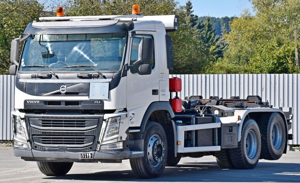 Volvo FM 410 * Abrollkipper * TOPZUSTAND / 6x4 - Hook lift truck: picture 3 Volvo FM 410 * Abrollkipper * TOPZUSTAND / 6x4 - Hook lift truck: picture 3
