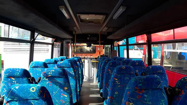 2004 Mercedes 33 seat dual purpose minicoach - Suburban bus: picture 5 2004 Mercedes 33 seat dual purpose minicoach - Suburban bus: picture 5