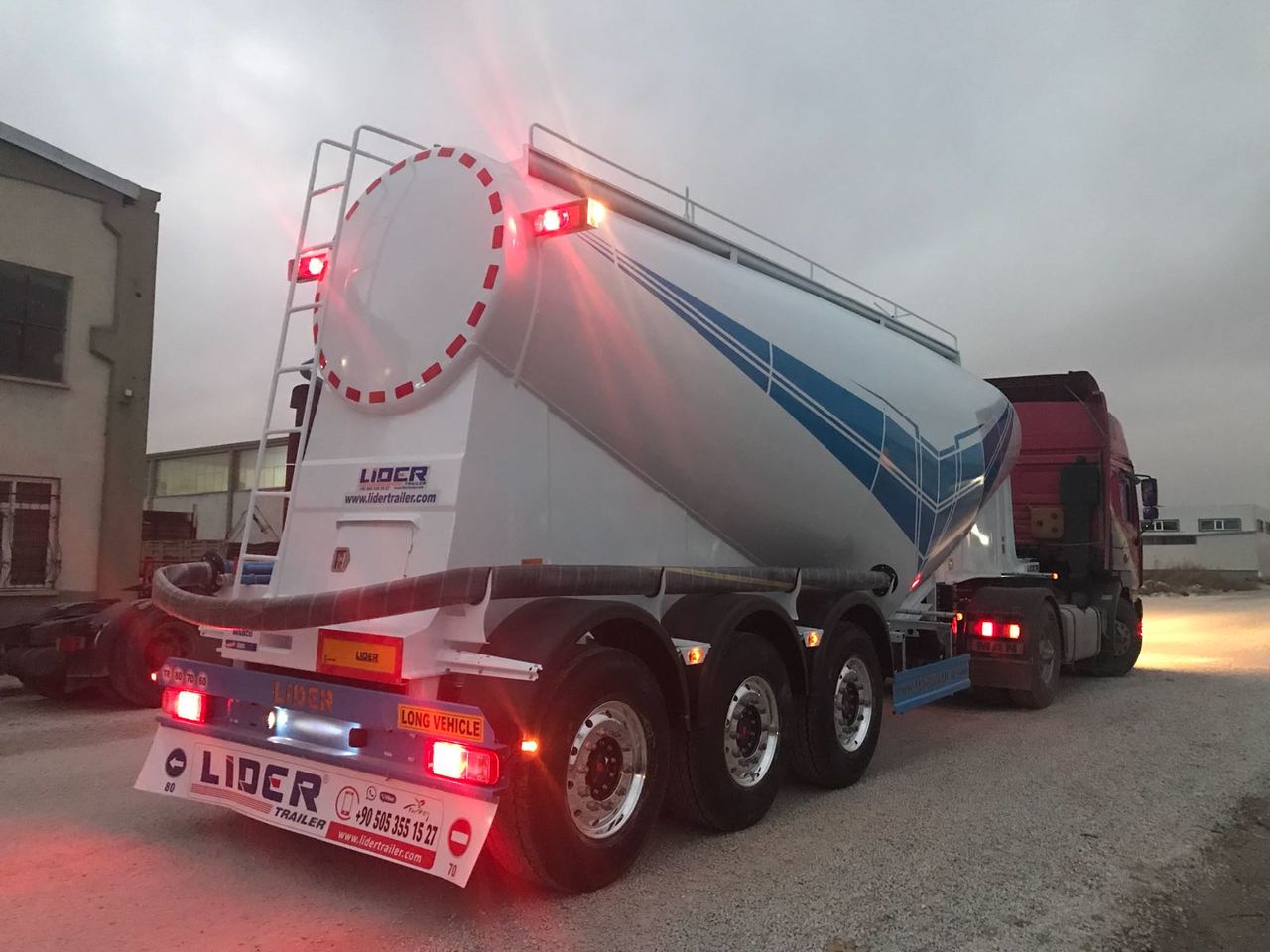 Tank semi-trailer for transportation of cement LIDER 2024 MODEL NEW CEMENT TANKER: picture 7