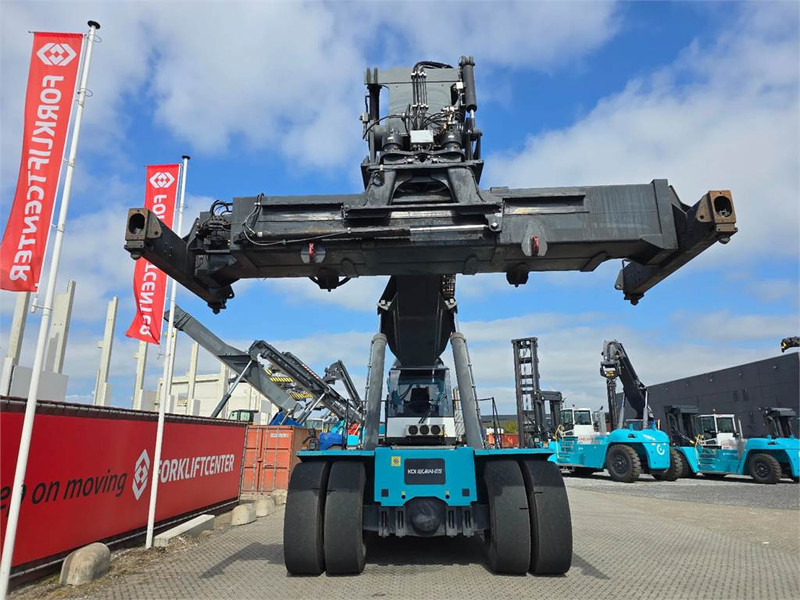 KONECRANES SMV 4531 TB5 - Reach stacker: picture 5 KONECRANES SMV 4531 TB5 - Reach stacker: picture 5