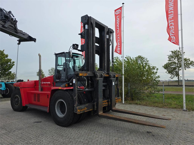 Kalmar DCG330-12 - Diesel forklift: picture 3 Kalmar DCG330-12 - Diesel forklift: picture 3