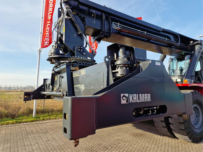 Reach stacker Kalmar DRG450-65S5: picture 10