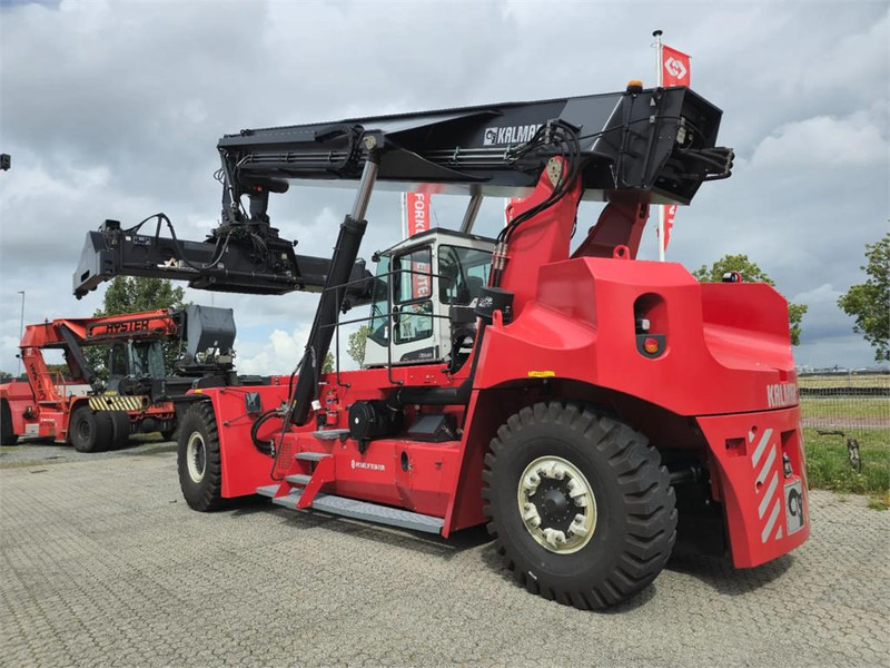 Reach stacker Kalmar DRU450-62S5: picture 6 Reach stacker Kalmar DRU450-62S5: picture 6
