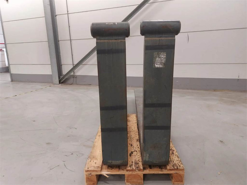 Linde Forks 16t @ 1200 mm AT.06.0144ZZ - Forks for Material handling equipment: picture 4 Linde Forks 16t @ 1200 mm AT.06.0144ZZ - Forks for Material handling equipment: picture 4