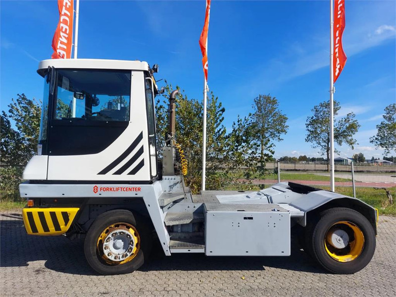 Terberg TT223 - Terminal tractor: picture 4 Terberg TT223 - Terminal tractor: picture 4