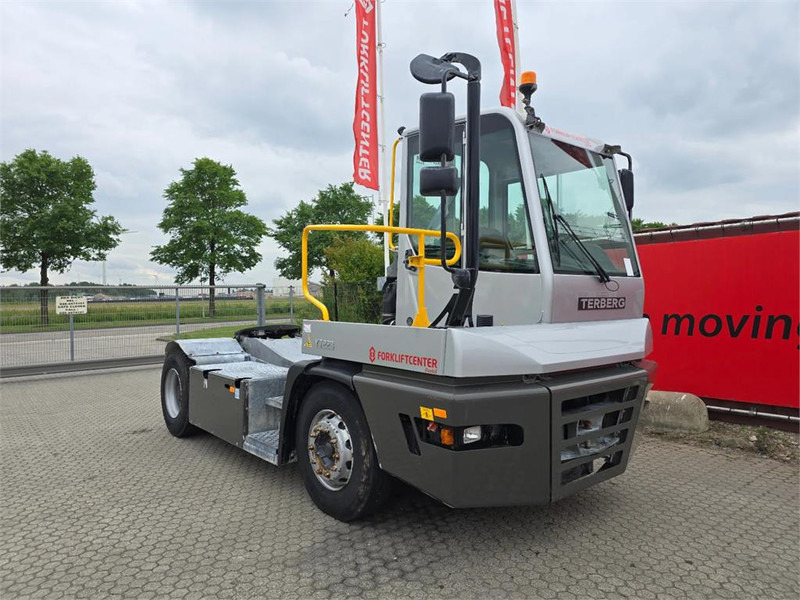 Terberg YT223 - Terminal tractor: picture 1 Terberg YT223 - Terminal tractor: picture 1