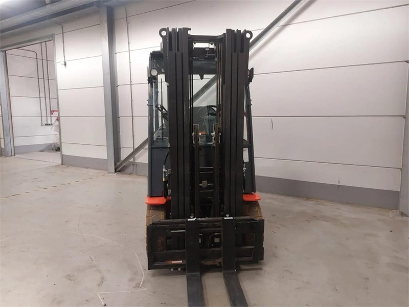 Toyota 9FBMK25T - Electric forklift: picture 5 Toyota 9FBMK25T - Electric forklift: picture 5