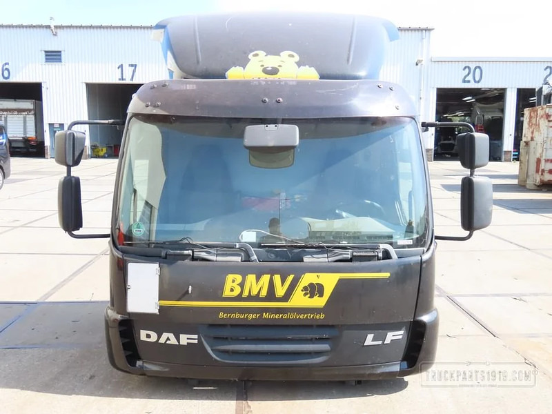 DAF LF 45 Body & Chassis Parts Cabine DAF LF 45 - Cab and interior for Truck: picture 1 DAF LF 45 Body & Chassis Parts Cabine DAF LF 45 - Cab and interior for Truck: picture 1