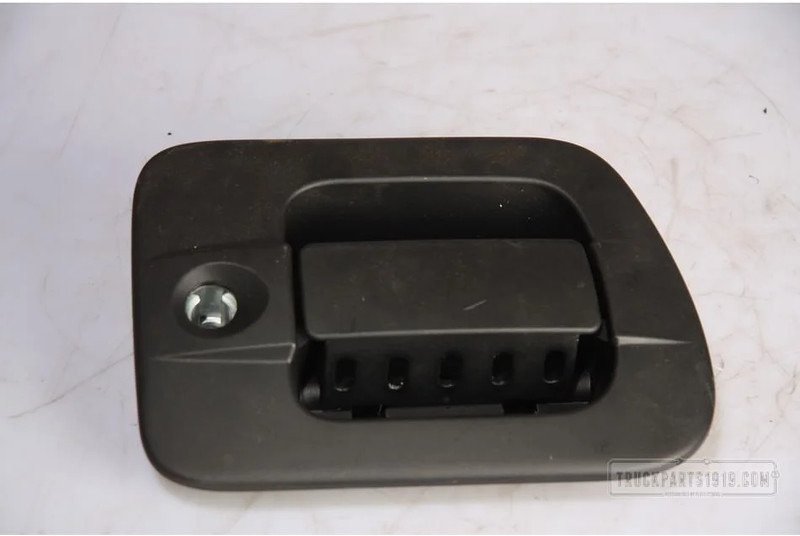 Iveco Body & Chassis Parts Deurgreep Iveco RH. - Door and parts for Truck: picture 1 Iveco Body & Chassis Parts Deurgreep Iveco RH. - Door and parts for Truck: picture 1