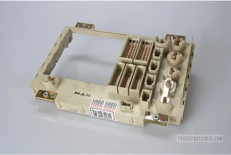 MAN Electrical System Zekeringkast TGX - Fuse for Truck: picture 2 MAN Electrical System Zekeringkast TGX - Fuse for Truck: picture 2