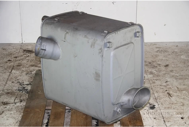 Mercedes-Benz Actros Exhaust System Uilaatdemper - Exhaust system for Truck: picture 2 Mercedes-Benz Actros Exhaust System Uilaatdemper - Exhaust system for Truck: picture 2