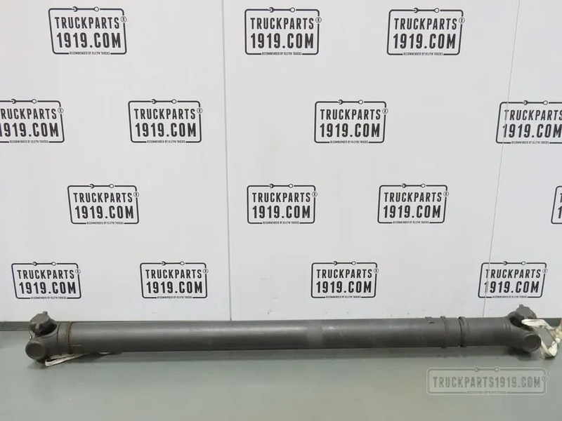 Scania 1758613 Aandrijfas P500 L=1370 - Drive shaft for Truck: picture 1 Scania 1758613 Aandrijfas P500 L=1370 - Drive shaft for Truck: picture 1