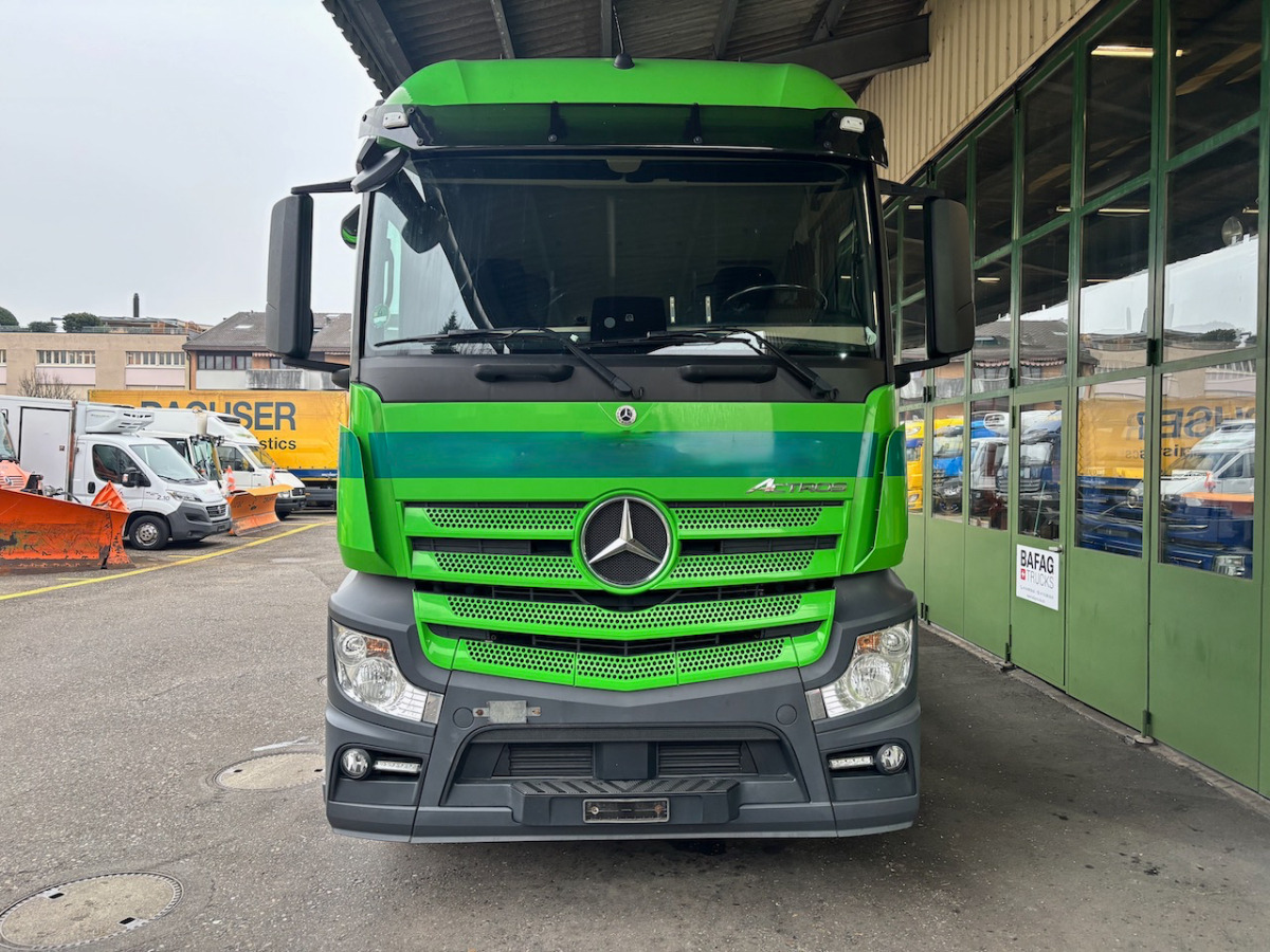 MERCEDES Actros 2543 6x2 - Container transporter/ Swap body truck: picture 3 MERCEDES Actros 2543 6x2 - Container transporter/ Swap body truck: picture 3