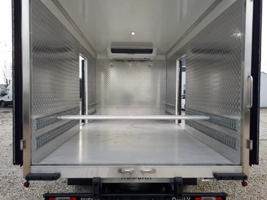 Iveco Daily 70C21A8 Tiefkühkoffer -18°C - Refrigerated van: picture 2 Iveco Daily 70C21A8 Tiefkühkoffer -18°C - Refrigerated van: picture 2