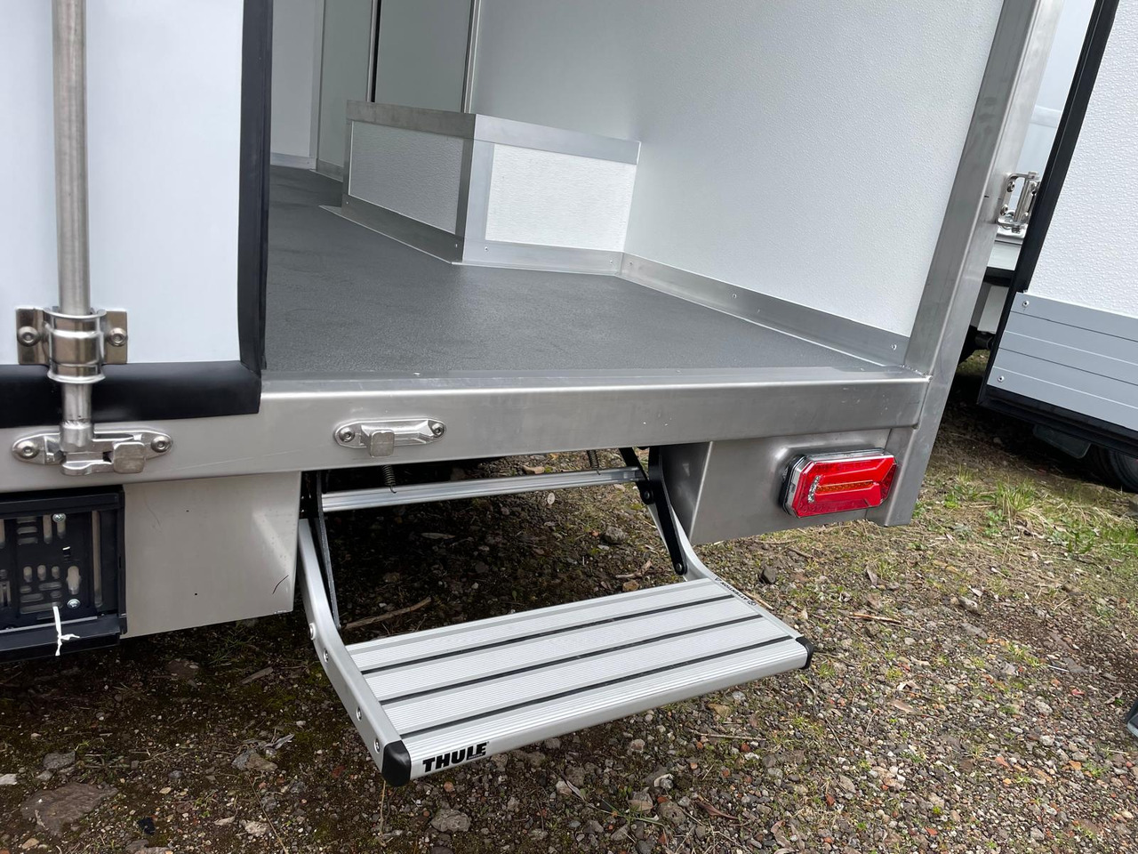 Renault Master 165 Leichtbaukoffer - Box van: picture 4 Renault Master 165 Leichtbaukoffer - Box van: picture 4