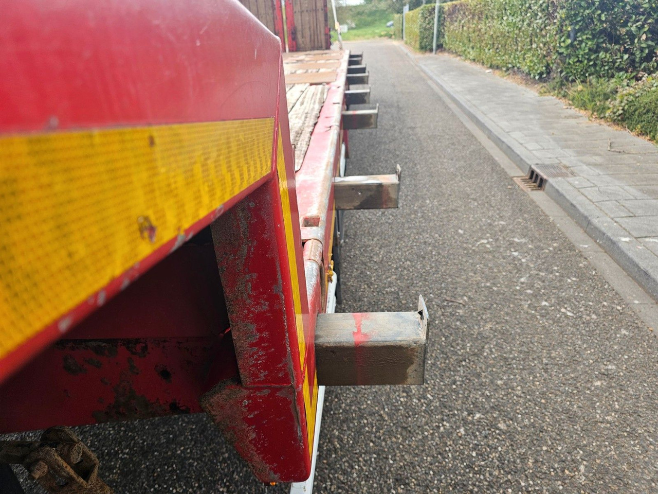 Low loader semi-trailer Kässbohrer LB4E Semie Tieflader Mit Rampen: picture 18