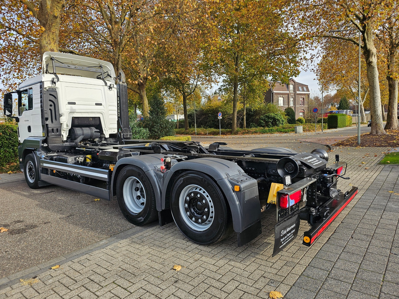 MAN TGS 28.500 L 6x2-4 Hooklift - Hook lift truck: picture 3 MAN TGS 28.500 L 6x2-4 Hooklift - Hook lift truck: picture 3